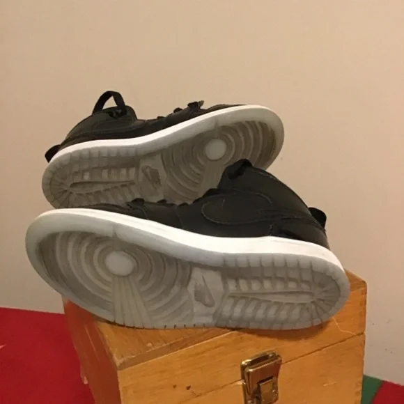 🔥Jordan, size 12C, new condition, no box, buy now - Picture 3 of 3